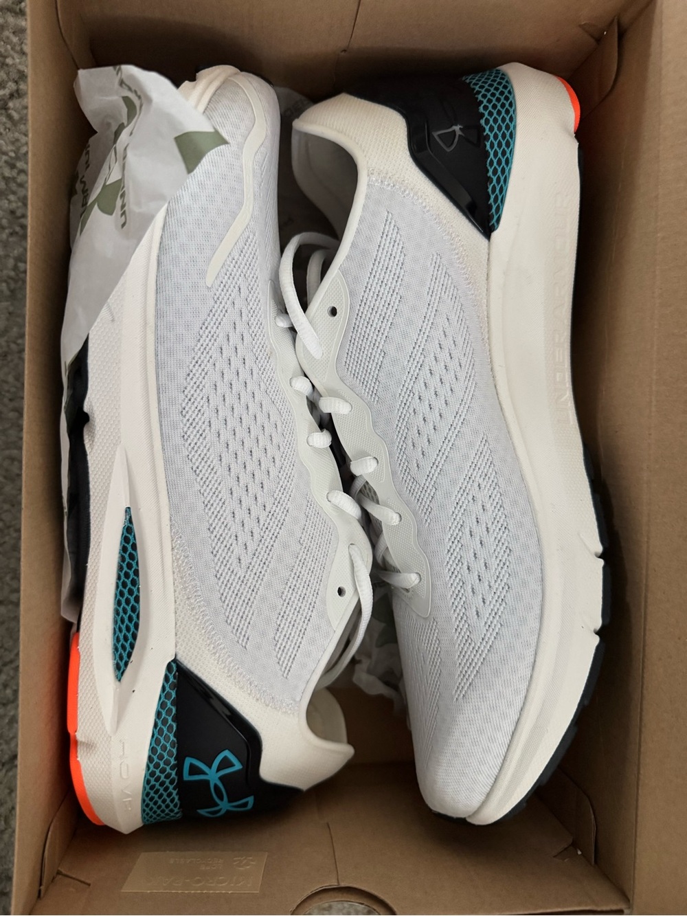 Under Armour HOVR Sonic 6